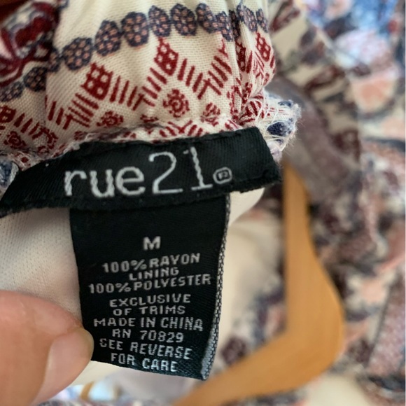 Juniors Boho Elephant Pattern Off Shoulder Ruffle Top Mini Sun Dress Size Medium - Picture 3 of 6